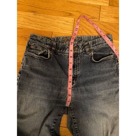 Lauren Jeans Co. Ralph Lauren Women's Size 4 Distressed Straight Leg Denim Jeans - Picture 7 of 8